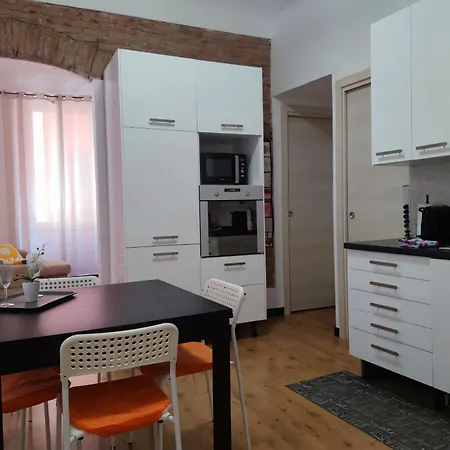 Porta Soprana House - Centro Storico Daire *