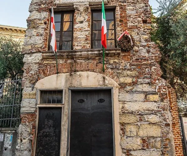 Apartmán Porta Soprana House - Centro Storico Janov